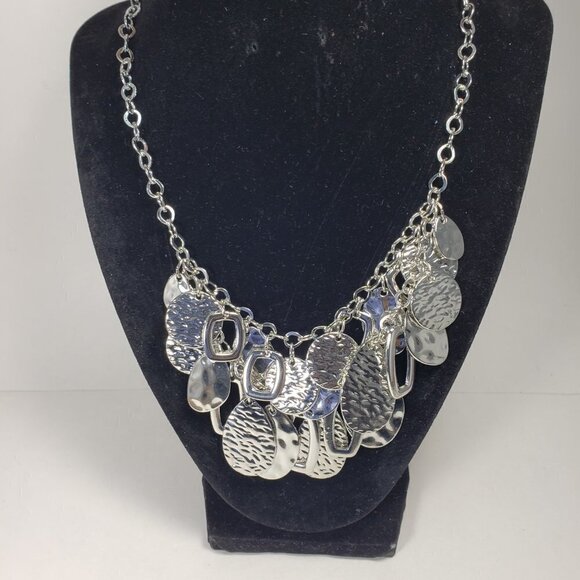 Polished  Silver tone Layered Textured, Hammered Discs Hoops Charms Necklace - Picture 7 of 10